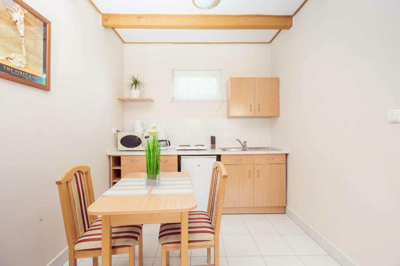 Szanyi Apartment